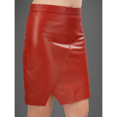Crimson Edge Leather Skirt – Bold, Confident, Sleek, Bold & Elegant