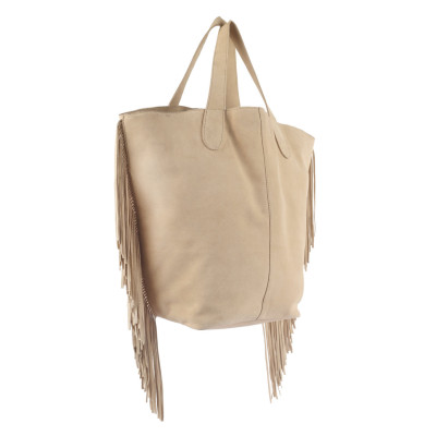 Women’s Fringe Tote Shoulder Leather Bag – Stylish & Functional Women’s Fringe Tote Shoulder Leather Bag – Stylish & Functional